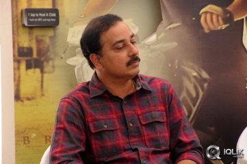 1 Nenokkadine Producers Press Meet